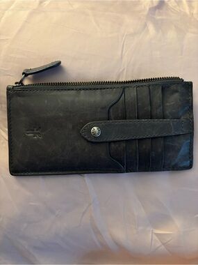 Frye Melissa Grey Leather Zip Card Wallet with Snap Strap